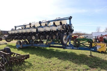 Main image Kinze 2300